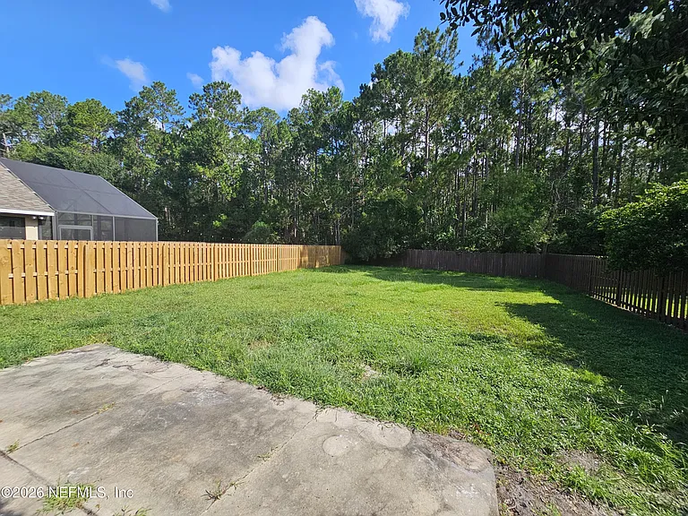 1616 Austin Ln — Photo 18