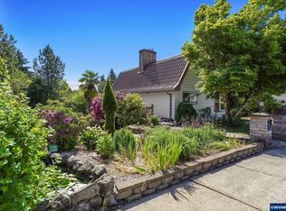 19 S 6th St, Independence, OR 97351