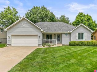 17136 Shirley St, Omaha, NE 68130