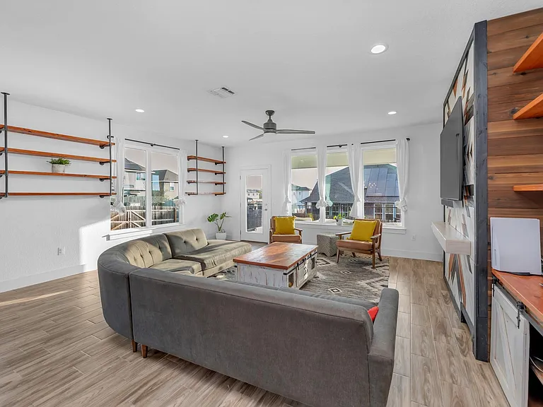 16512 Fetching Ave — Photo 6