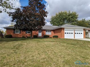 1276 Pinehurst Dr, Defiance, OH 43512