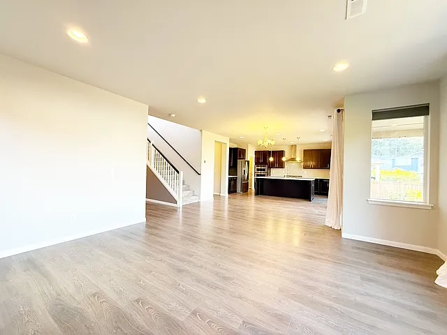 2441 NE Redford St — Photo 10