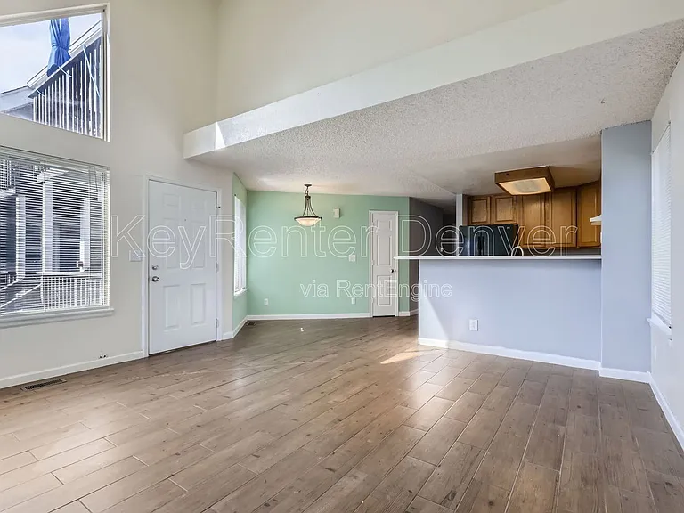 12404 E Tennessee Cir — Photo 7