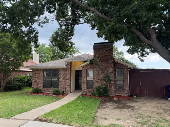 1815 Lombard St, Garland, TX 75043