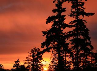 3591 Holmes View Dr, Langley, WA 98260