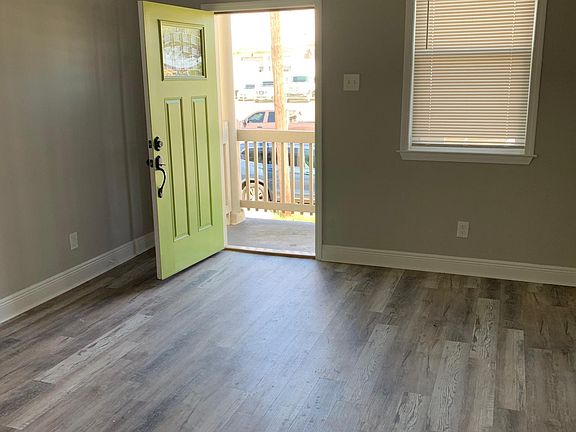 2nd image of 925 Atlantic Ave #925