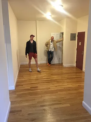 Rented by Alexander Bilu, LREB | media 20