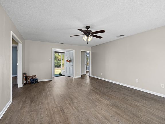 5th image of 31 Da Wyatt Rae Dr