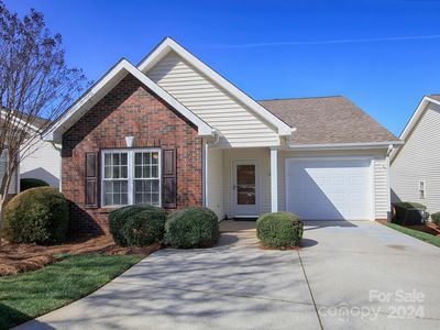 203 Oak Village Pkwy, Mooresville, NC, 28117