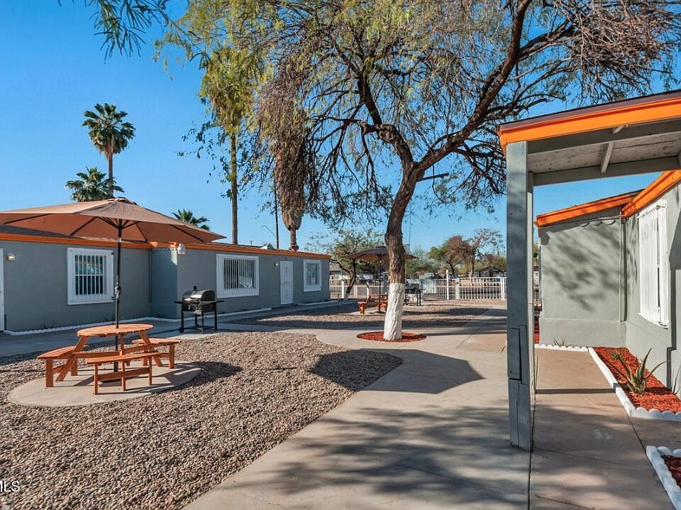 1st image of 909 S 35TH Avenue