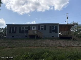 199 Lees Chapel Rd, Sweetwater, TN 37874