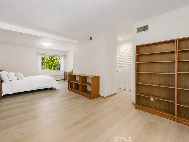 5065 Casa Dr — Photo 15