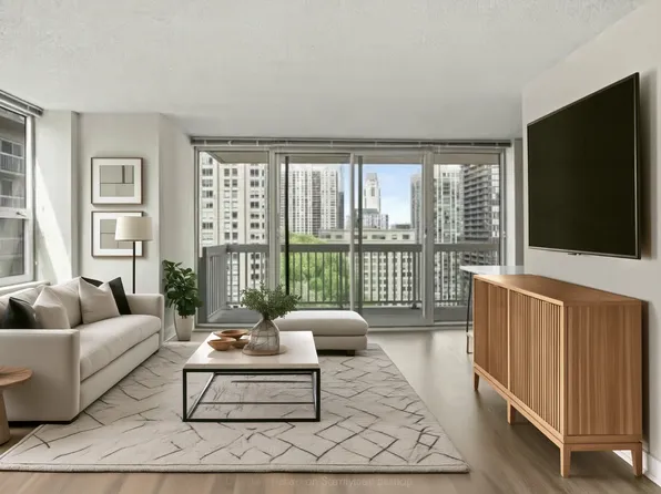 613 N State St, Chicago, IL