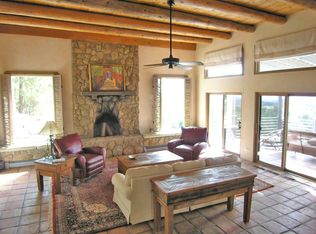43 Overlook Rd, Santa Fe, NM 87505