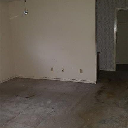 5th image of 4818 Melissa Lea Ln