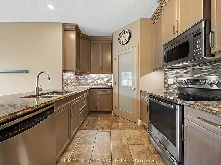 3 Dausett Dr — Photo 18