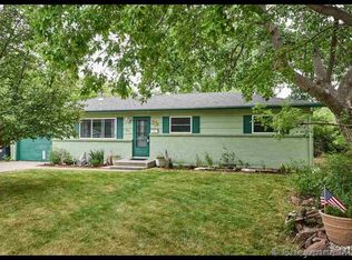 927 Sun Valley Dr, Cheyenne, WY 82001