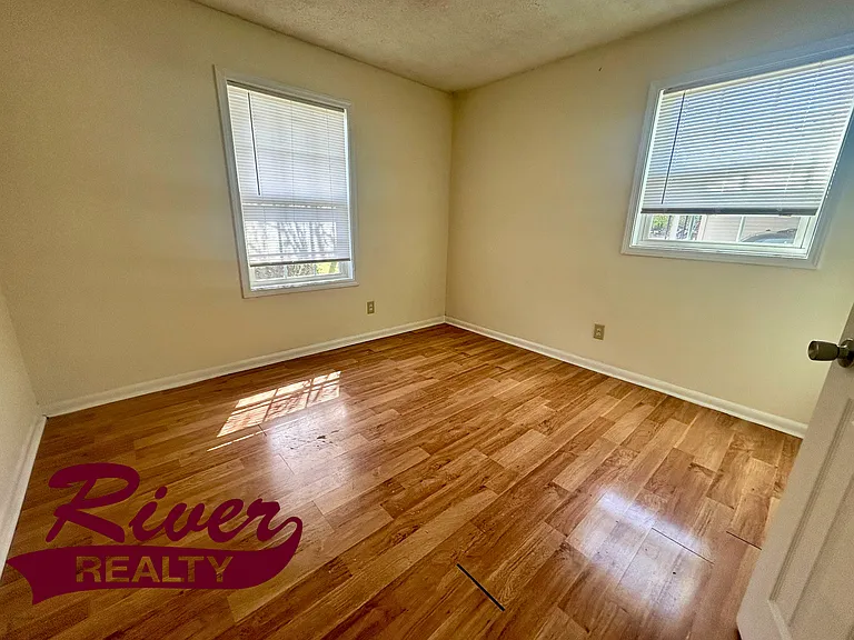 3211 Kevin Dr — Photo 12