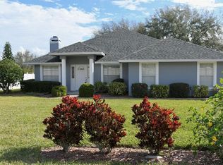 100 Alexander Estates Dr, Auburndale, FL 33823