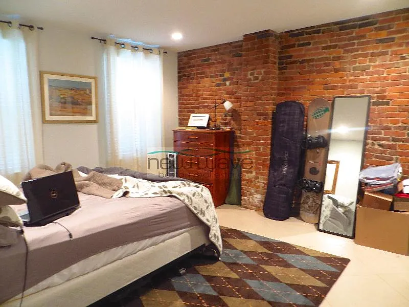 2 bed, 800 sqft, $4,000 — Photo 3