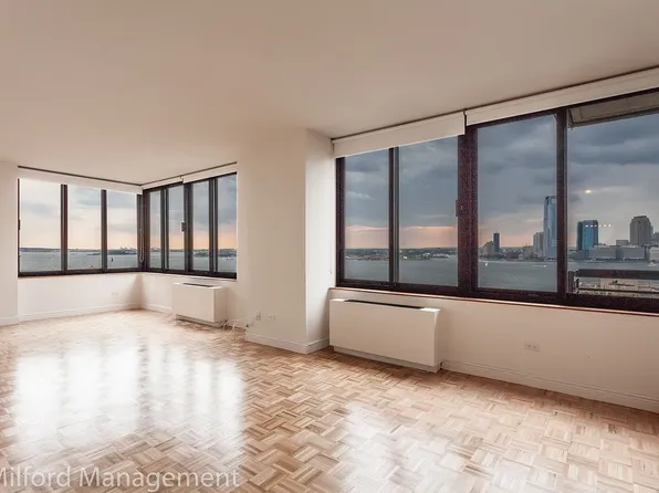 99 Battery Pl, New York, NY