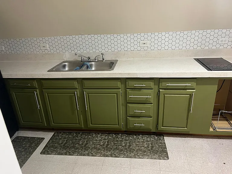 19 Hampton St #4 — Photo 12