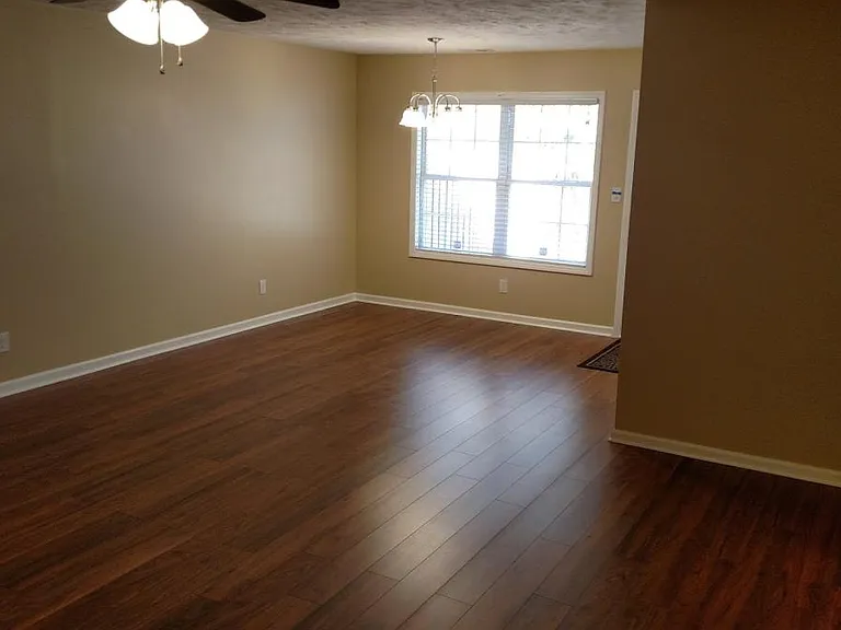 515 Lumberly Ln — Photo 13