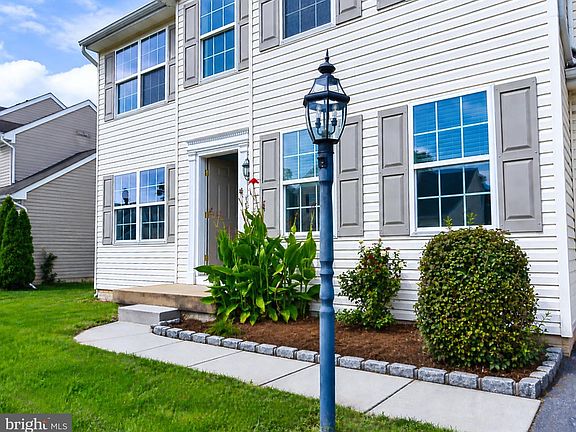 2nd image of 12113 Fallen Timbers Cir