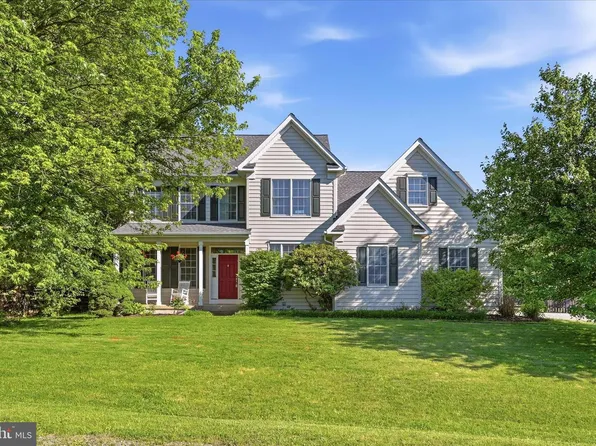12278 Sedgeway Ln, Lovettsville, VA 20180