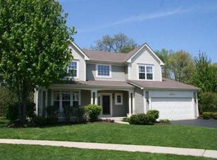 18554 W Aspen Ct, Grayslake, IL 60030