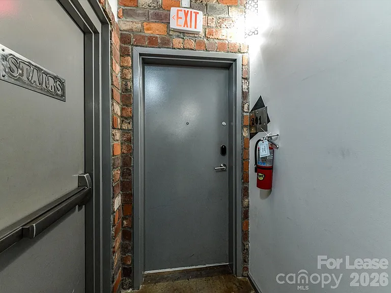 3123 N Davidson St #201 — Photo 6