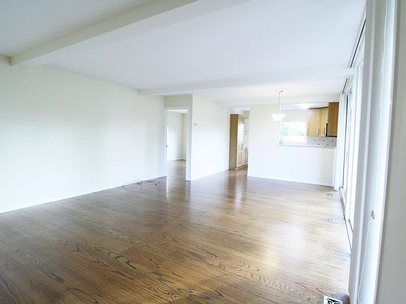 Living / dining room