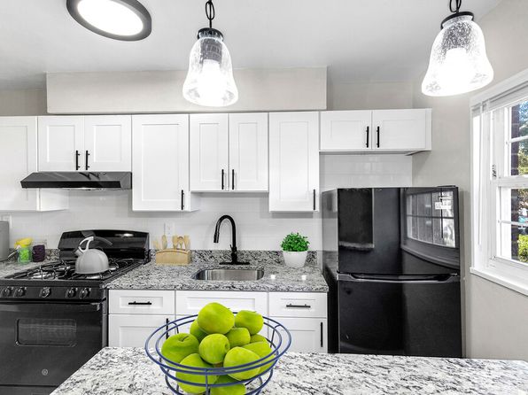 323 Thomas Dr #801B1