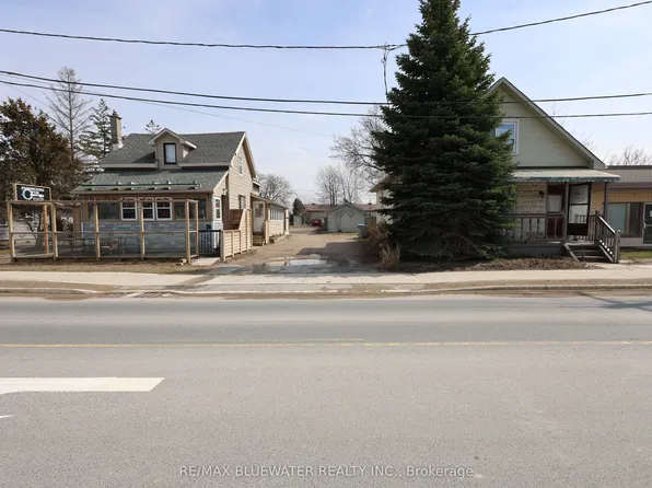 18 Ontario St N #16, Lambton Shores, ON N0M 1T0