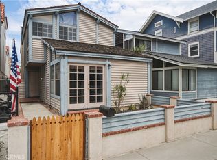 417 8th St, Huntington Beach, CA 92648