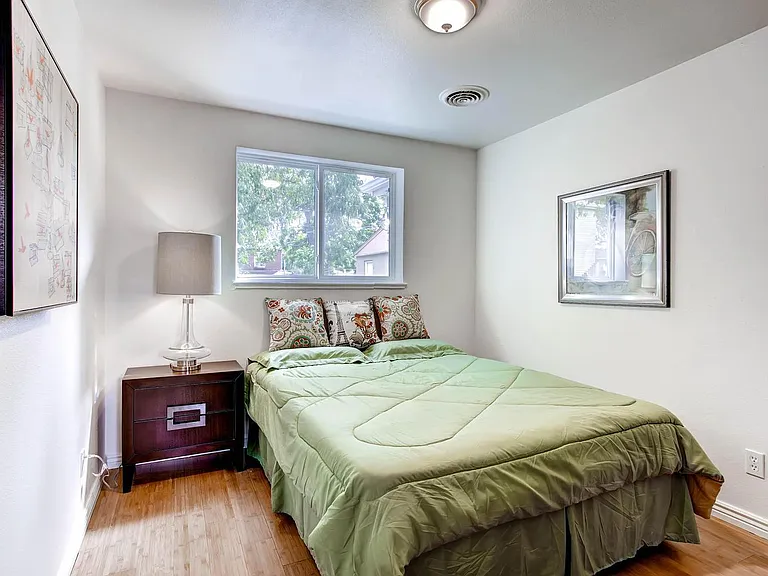 3627 Holly St — Photo 7