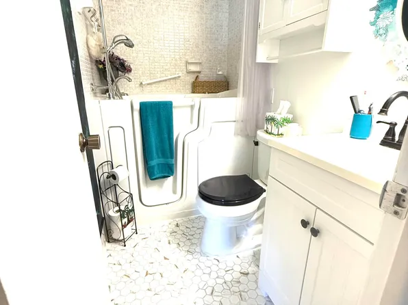 12027 Greenway Circle #204, Royal Palm Beach, FL 33411