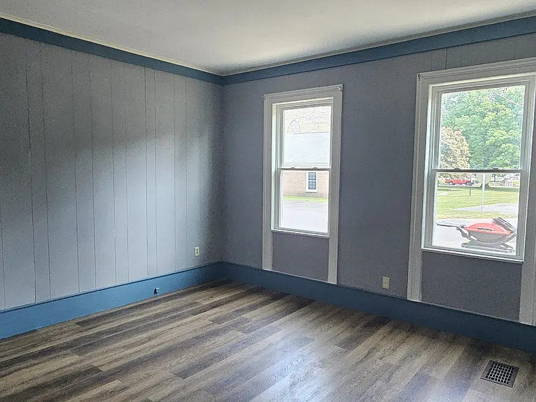 319 Race St #A — Photo 13