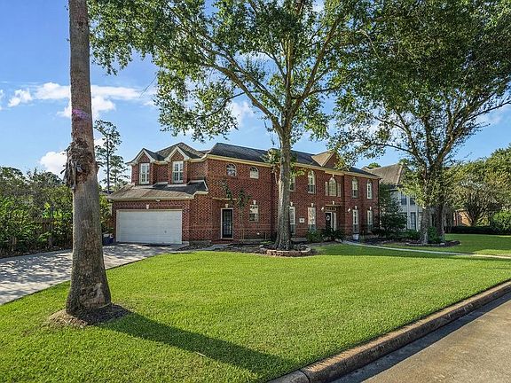 2nd image of 7923 Vintage Creek Dr