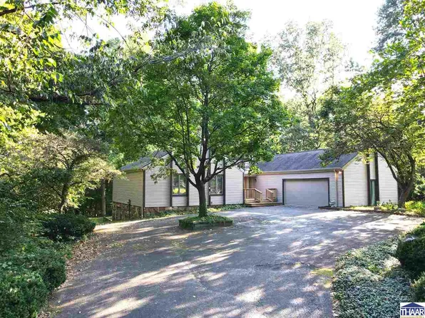 368 W Suncrest Wood Ave, West Terre Haute, IN 47885