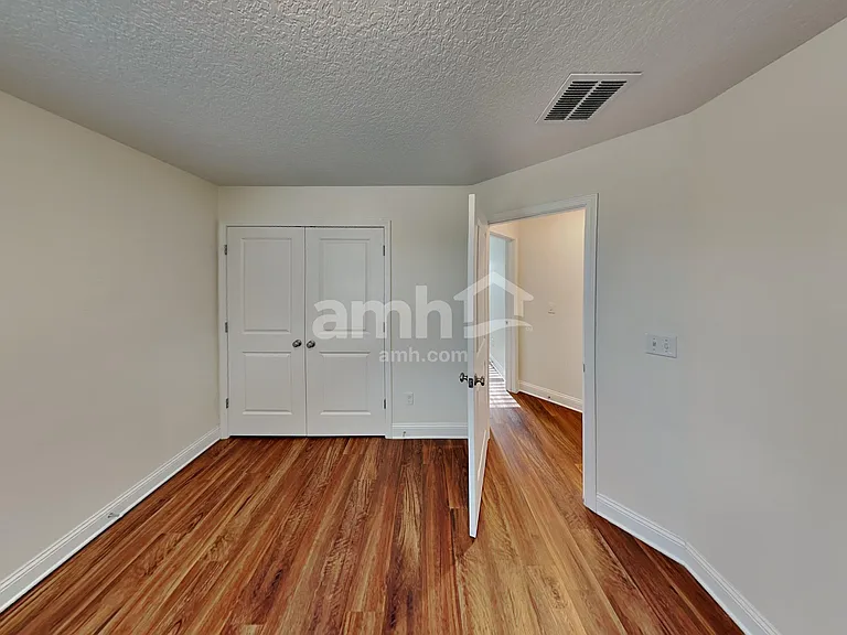 713 Celebration Ln — Photo 18