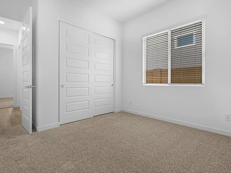 20132 W Catalina Dr — Photo 28