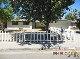 3916 Cork Ln, Bakersfield, CA 93309