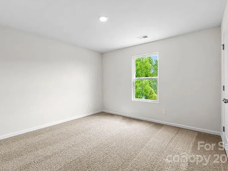 1140 Nia Rd — Photo 23