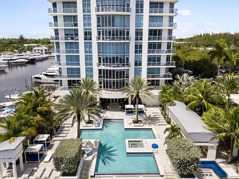 17301 Biscayne Blvd #2009 — Photo 30