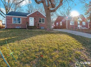 900 S 48th St, Lincoln, NE 68510