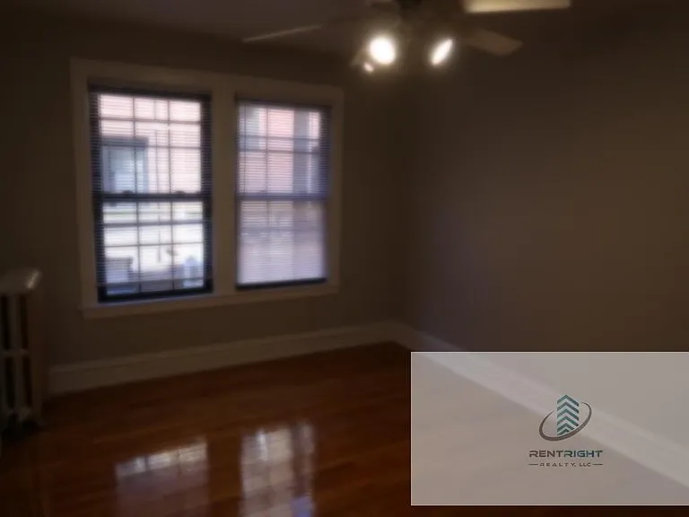 2617-25 W Gunnison St #2621-1O — Photo 7
