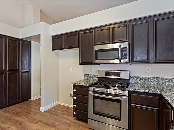 5th image of 27542 Sierra Madre Dr