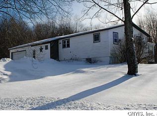 9735 Johnson Rd, Middleport, NY 14105
