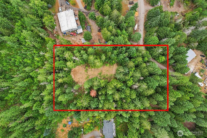 2nd image of 1171 W Camp Sundown Road